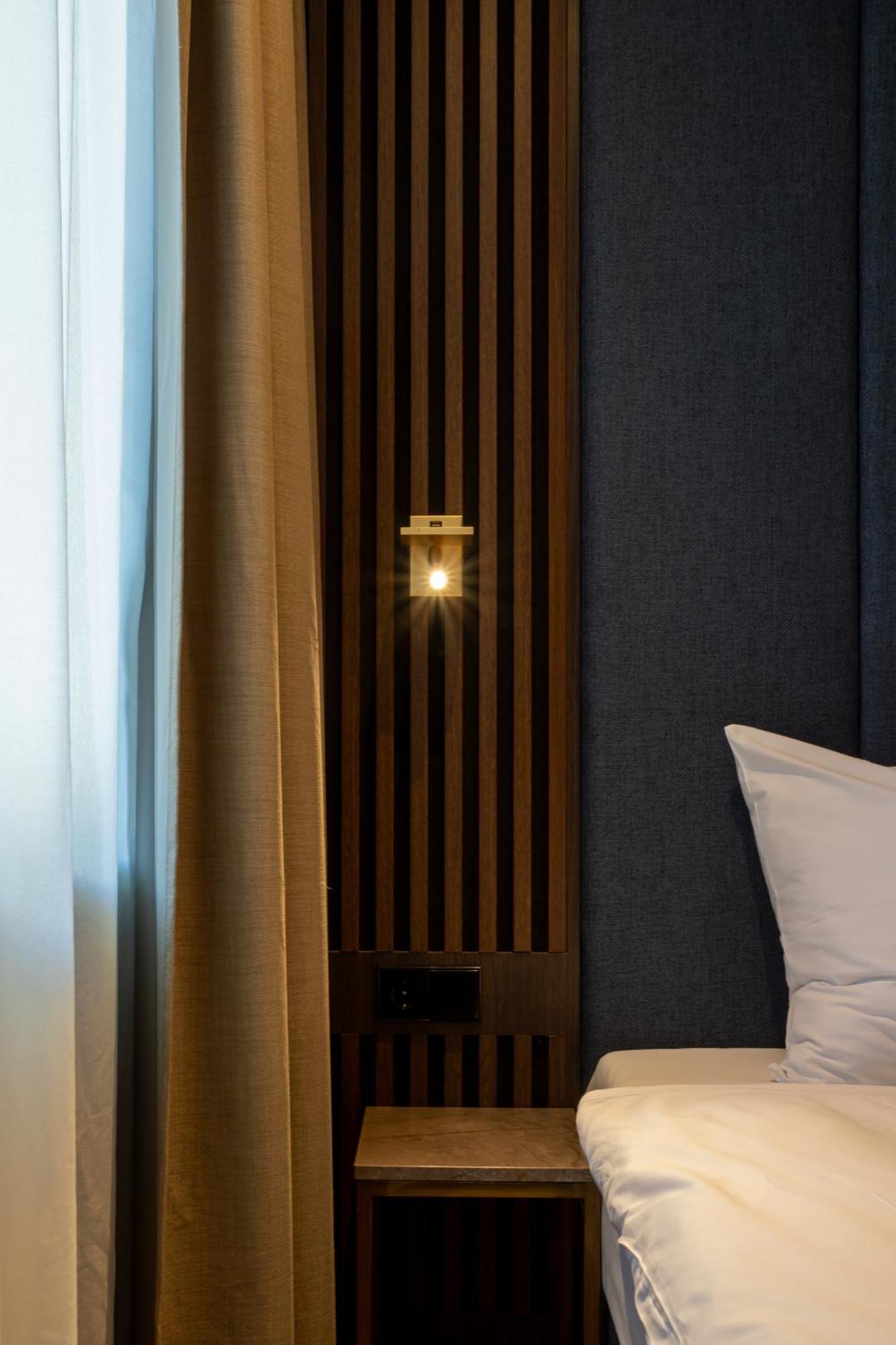 Dream Hotel